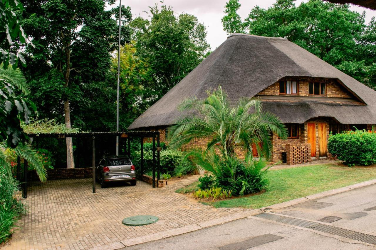 Inyamatane Luxury Lodge Hazyview Dış mekan fotoğraf